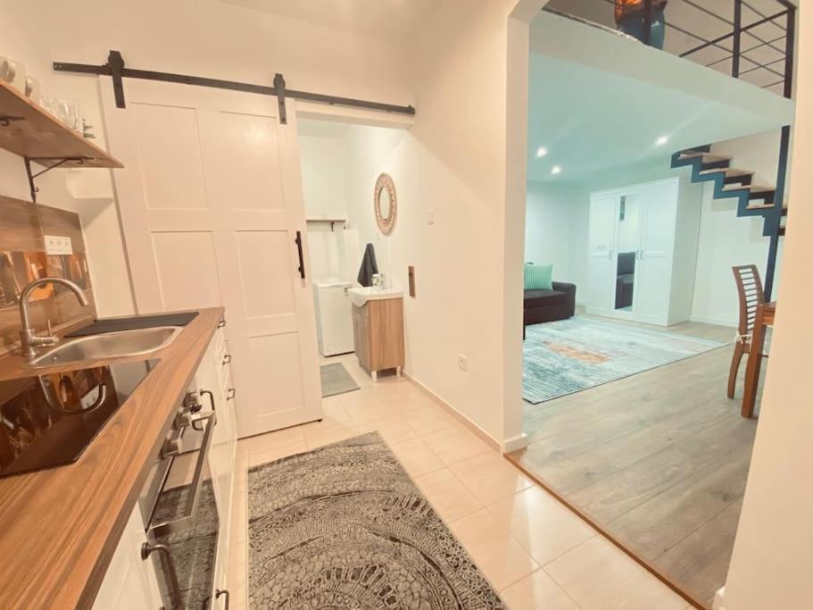 Апартаменти Ground Floor Cozy